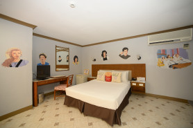 Master's Bedroom